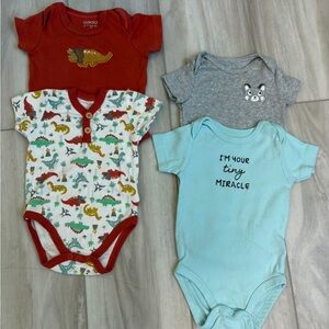 4 piece body suitsDinosaur and Animal Print Bodysuit Set - Dark Gray, Light Blue